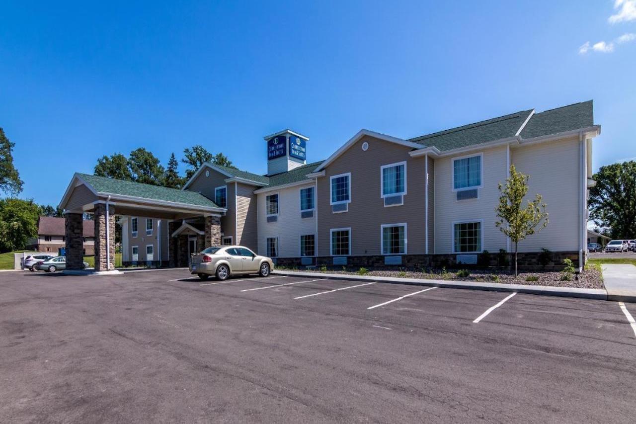 Cobblestone Inn & Suites - Barron Exterior photo